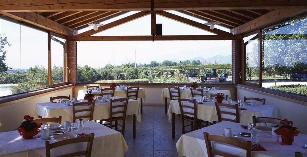 Bed and Breakfast Col Delle Rane Caerano Di San Marco Exterior foto