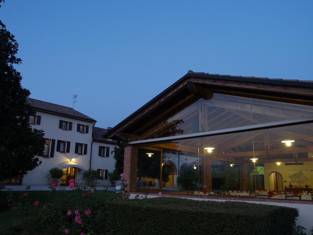 Bed and Breakfast Col Delle Rane Caerano Di San Marco Exterior foto