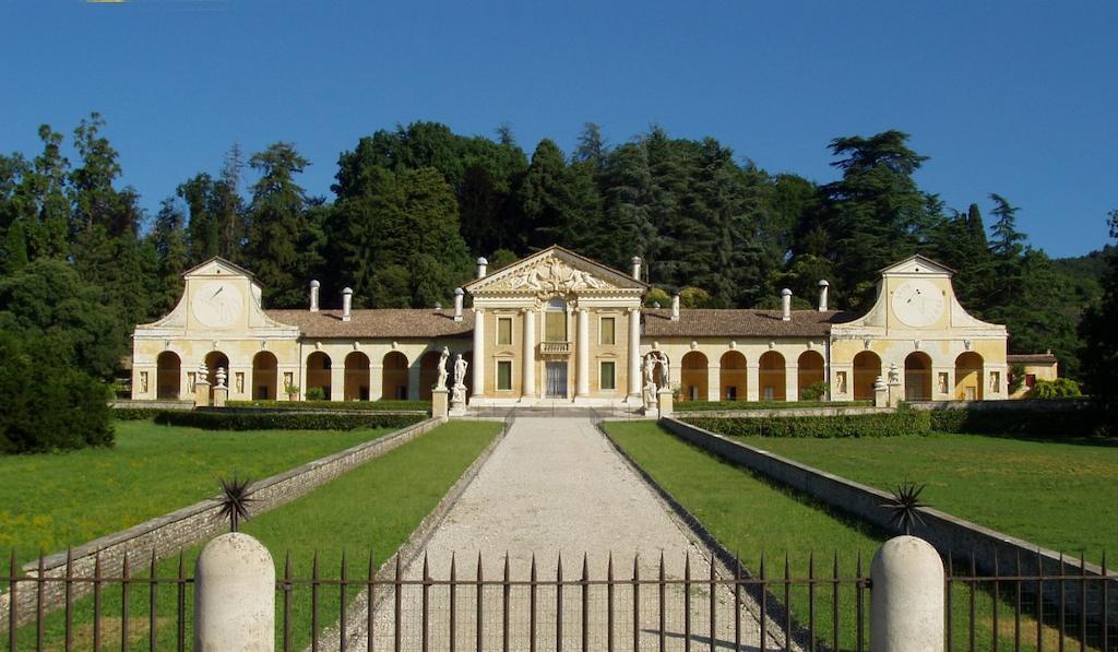 Bed and Breakfast Col Delle Rane Caerano Di San Marco Exterior foto