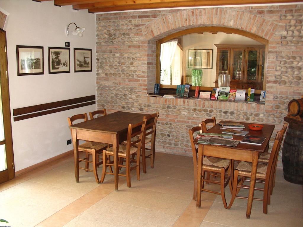 Bed and Breakfast Col Delle Rane Caerano Di San Marco Exterior foto